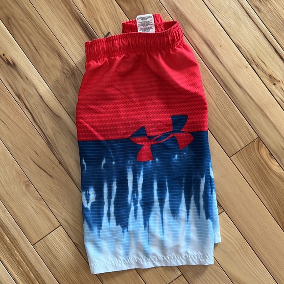 Under Armour Swim Trunks (Youth L) - Picture 3 of 5